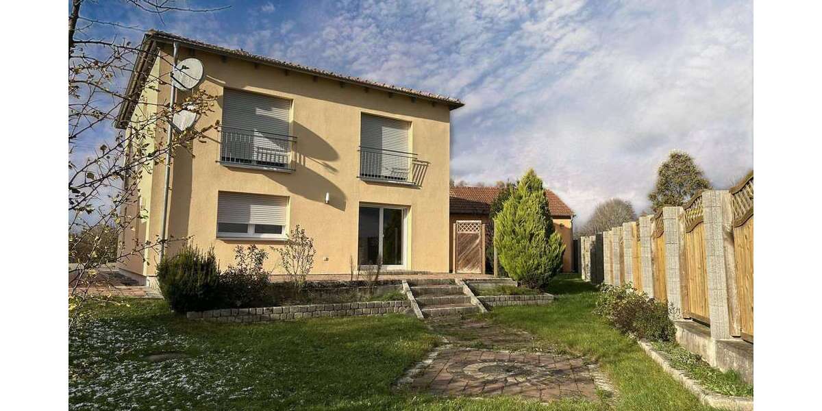 Einfamilienhaus Weichering - 7 Zimmer, 150 m&sup2;, 529.000&euro; | Angebot:25833906