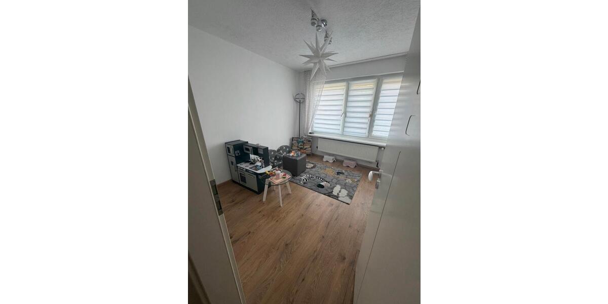 Reihenhaus Ingolstadt Friedrichshofen-Hollerstauden - 6 Zimmer, 129 m&sup2;, 498.000&euro; | Angebot:26975381