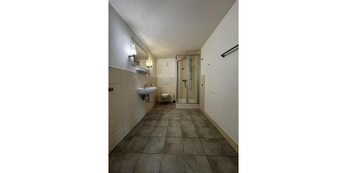 Erdgeschoßwohnung Neuburg an der Donau - 1 Zimmer, 64 m&sup2;, 590&euro; | Angebot:25881256