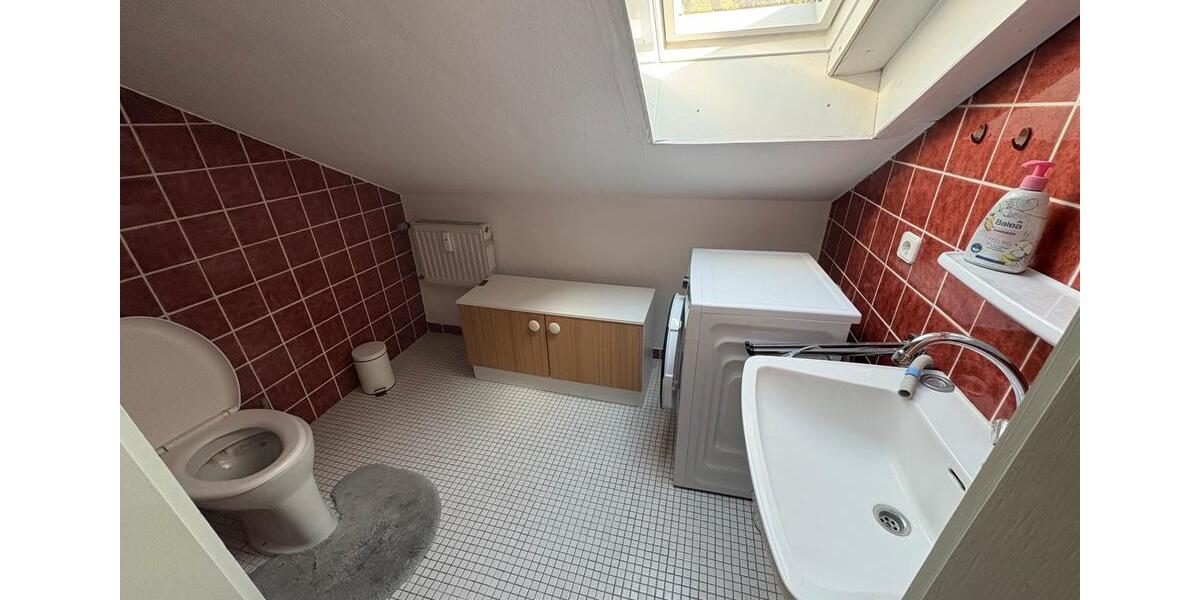 Dachgeschoßwohnung Eichstätt - 3 Zimmer, 70 m&sup2;, 350&euro; | Angebot:26039843