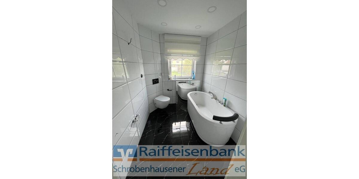 Einfamilienhaus Schrobenhausen - 4 Zimmer, 140 m&sup2;, 499.000&euro; | Angebot:25705598