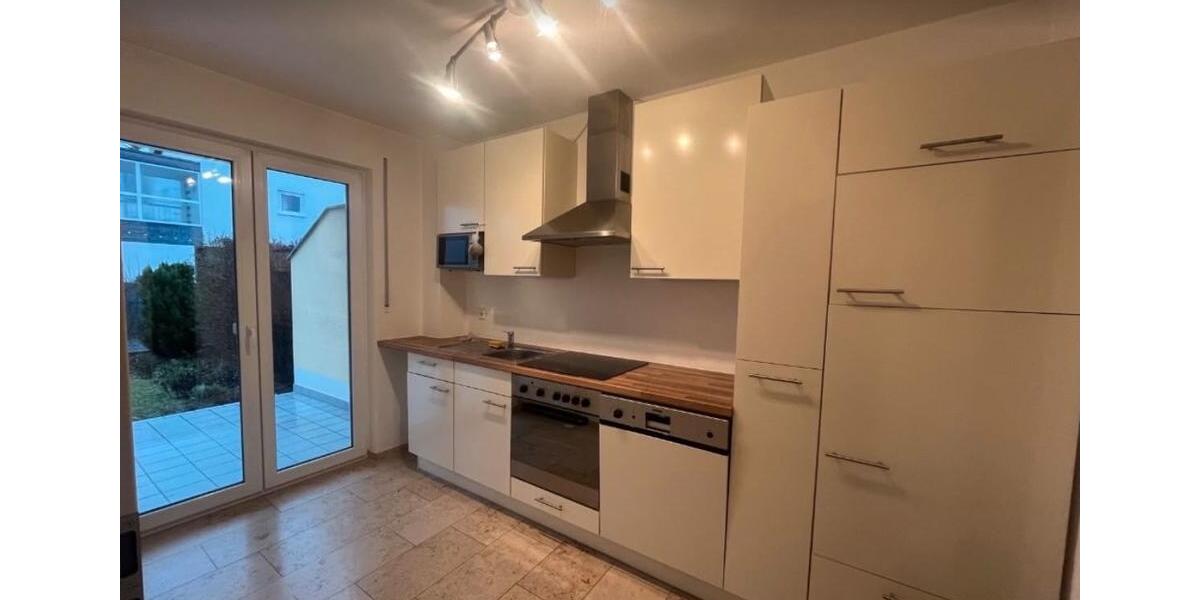 Erdgeschoßwohnung Ingolstadt - 2 Zimmer, 68 m&sup2;, 800&euro; | Angebot:27589996