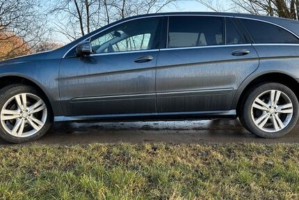 Mercedes-Benz R 300 140.600 km 12.700 &euro; Pfaffenhofen 85276