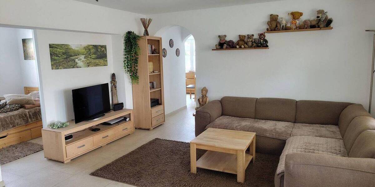 Mehrfamilienhaus, Wohnhaus Ingolstadt Hagau - 7 Zimmer, 230 m&sup2;, 930.000&euro; | Angebot:26527761