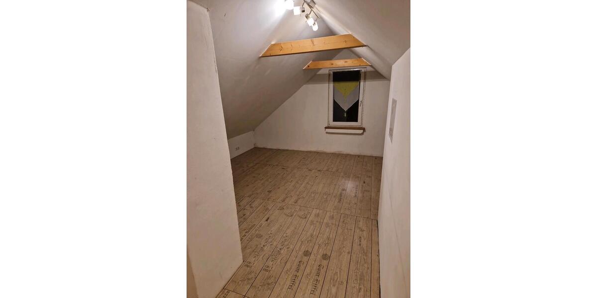 Etagenwohnung Mainburg - 5 Zimmer, 100 m&sup2;, 700&euro; | Angebot:23827901