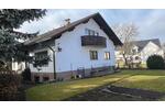 Einfamilienhaus Schrobenhausen - 8 Zimmer, 240 m&sup2;, 649.000&euro; | Angebot:25025822
