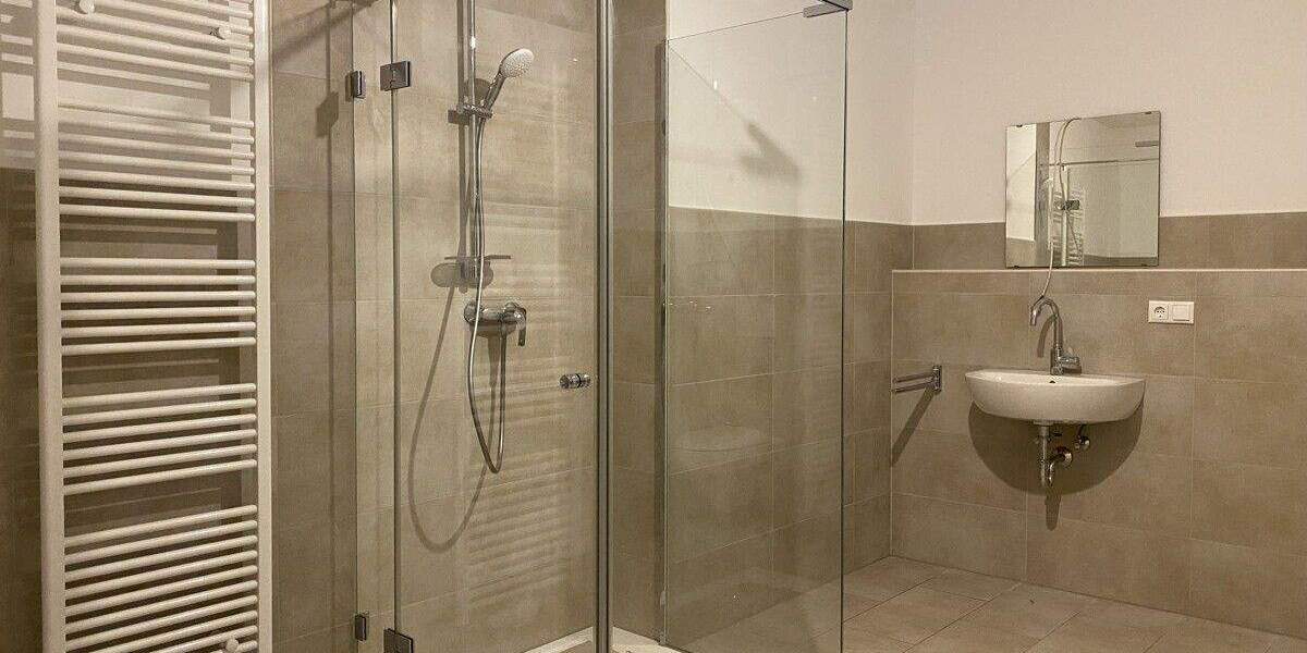 Etagenwohnung Schrobenhausen - 3 Zimmer, 127 m&sup2;, 1.275&euro; | Angebot:25682861