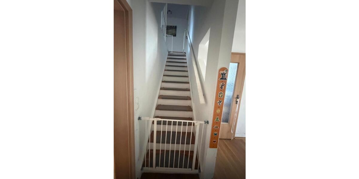 Reihenhaus Ingolstadt Friedrichshofen-Hollerstauden - 6 Zimmer, 129 m&sup2;, 498.000&euro; | Angebot:26975381