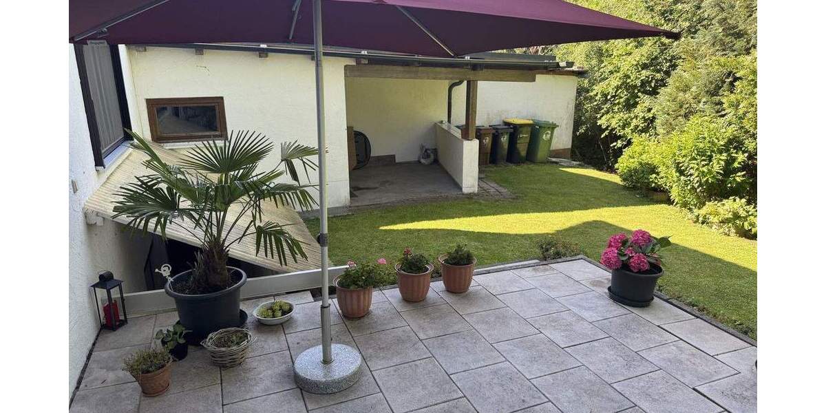 Doppelhaushälfte Oberstimm - 6 Zimmer, 198 m&sup2;, 555.000&euro; | Angebot:25755181