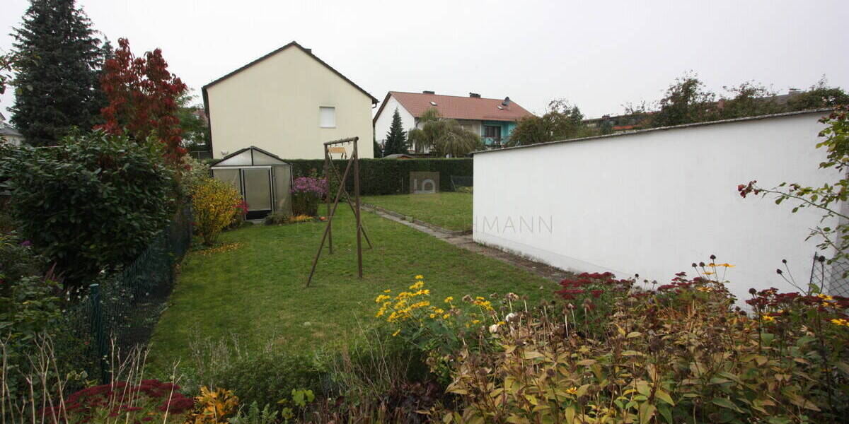 Mehrfamilienhaus, Wohnhaus Ingolstadt Nordost - 7 Zimmer, 171 m&sup2;, 699.000&euro; | Angebot:26630154