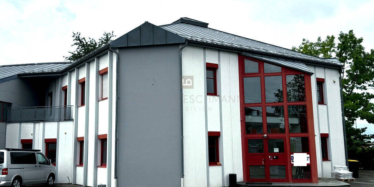 Gewerbeobjekt Karlskron Brautlach - 5 Zimmer, 190 m&sup2;, 1.800&euro; | Angebot:25706079