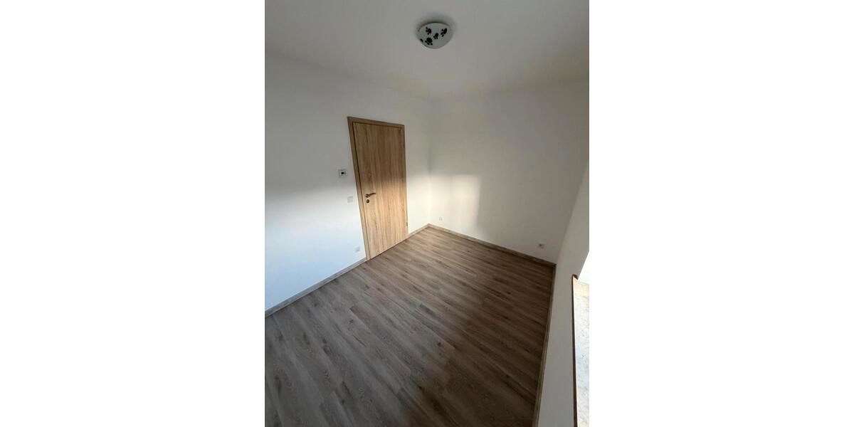 Erdgeschoßwohnung Altmannstein - 3 Zimmer, 70 m&sup2;, 178.000&euro; | Angebot:24901628