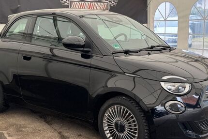 Fiat 500e 32.700 km 15.300 &euro; Langenmosen 86571