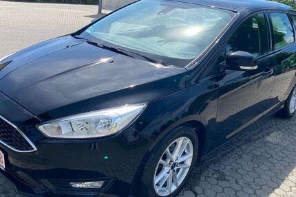 Ford Focus 140.000 km 3.750 &euro; Hohenwart 86558
