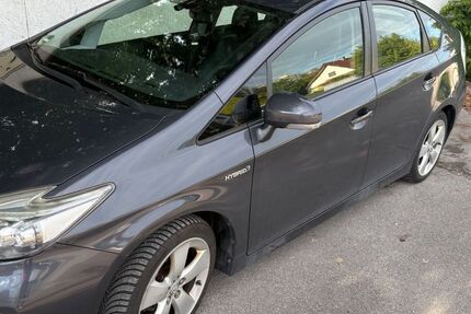 Toyota Prius 128.000 km 11.000 &euro; Ingolstadt 85055