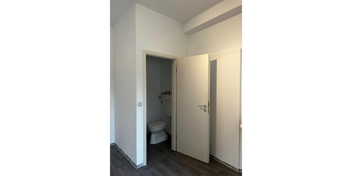 Gewerbeobjekt Kösching - 250&euro; | Angebot:26427387