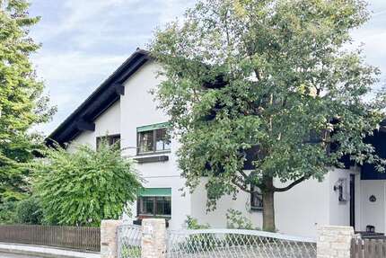 Haus Wettstetten - 10 Zimmer, 212 m&sup2;, 990.000&euro; | Angebot:22665059