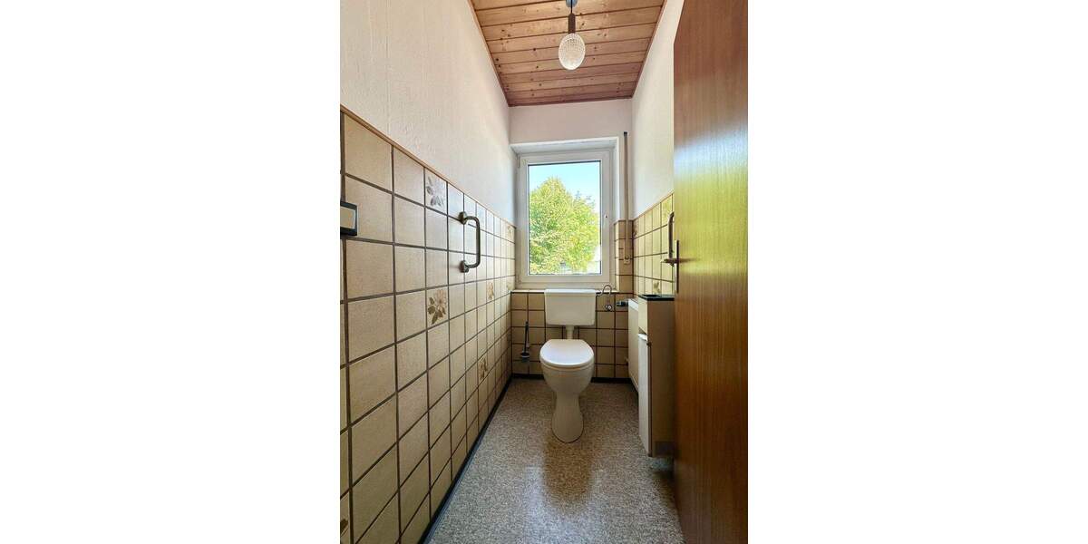 Mehrfamilienhaus, Wohnhaus Denkendorf - 5 Zimmer, 238 m&sup2;, 550.000&euro; | Angebot:25670987