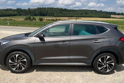 Hyundai TUCSON 74.123 km 17.800 &euro; Gaimersheim 85080