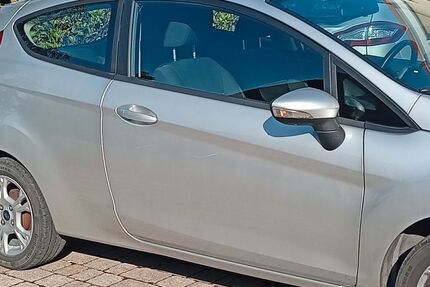Ford Fiesta 120.800 km 3.750 &euro; Königsmoos 86669