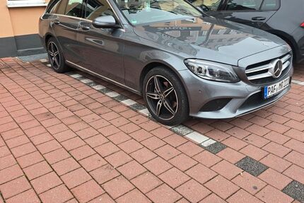 Mercedes-Benz C 220 151.000 km 22.000 &euro; Wolnzach 85283