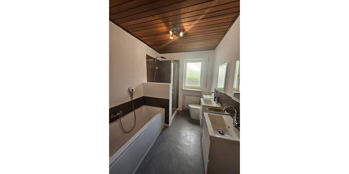 Etagenwohnung Buxheim - 4 Zimmer, 138 m&sup2;, 1.240&euro; | Angebot:25708046