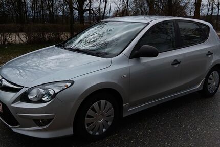Hyundai i30 178.000 km 2.999 &euro; Langenmosen 86571