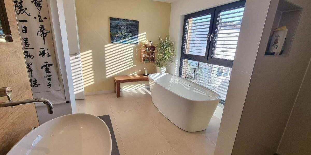 Einfamilienhaus Ingolstadt Münchener Straße - 4 Zimmer, 147 m&sup2;, 1.045.000&euro; | Angebot:25708042