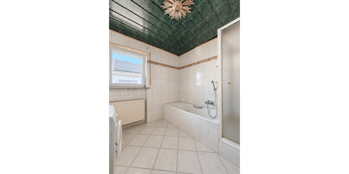 Mehrfamilienhaus, Wohnhaus Reichertshofen - 8 Zimmer, 218 m&sup2;, 689.999&euro; | Angebot:26817450