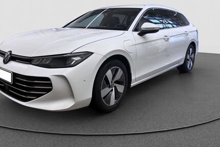VW Passat Variant 24.250 km 33.950 &euro; Manching 85077