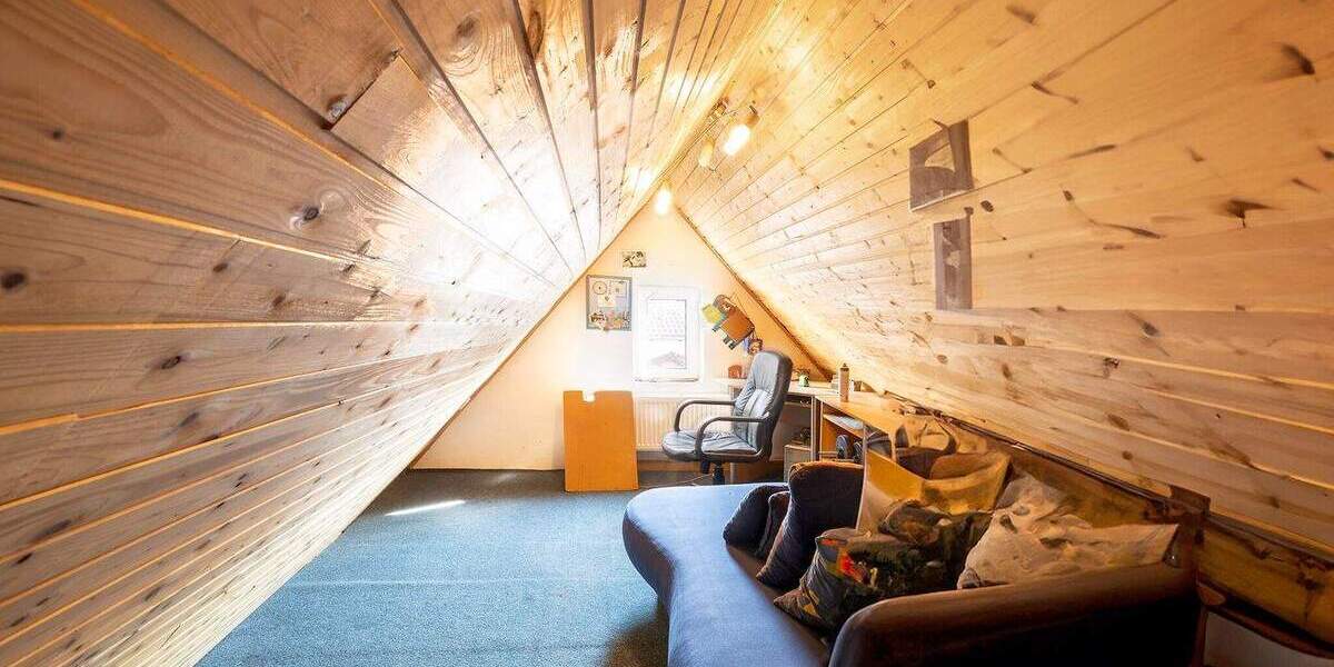 Einfamilienhaus Aiglsbach - 7 Zimmer, 148 m&sup2;, 425.000&euro; | Angebot:25690961