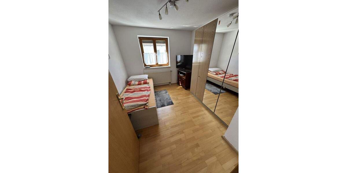 Doppelhaushälfte Oberstimm - 6 Zimmer, 198 m&sup2;, 555.000&euro; | Angebot:25755181