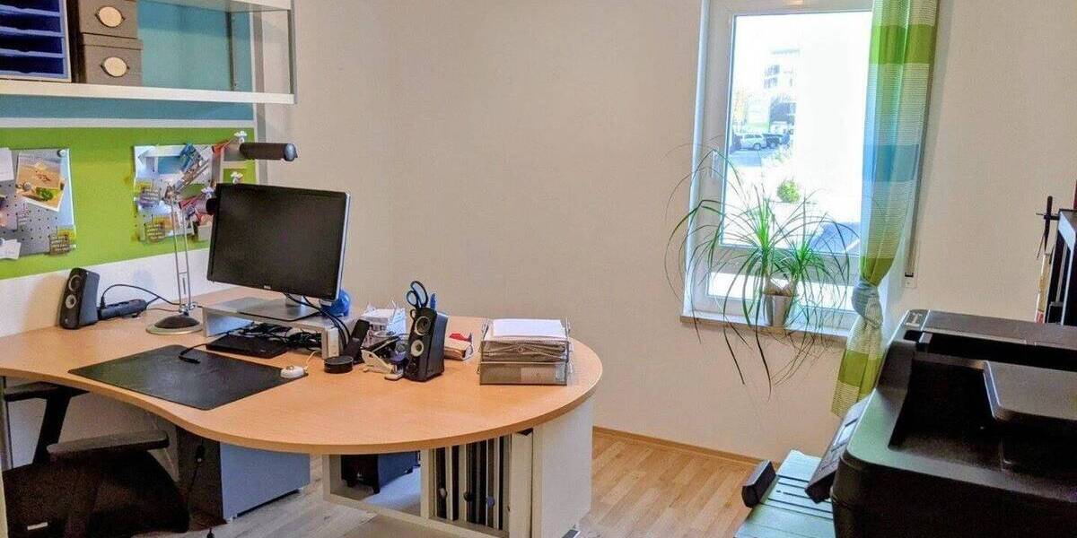 Terrassenwohnung Ingolstadt Friedrichshofen - 3 Zimmer, 83 m&sup2;, 1.100&euro; | Angebot:26585874