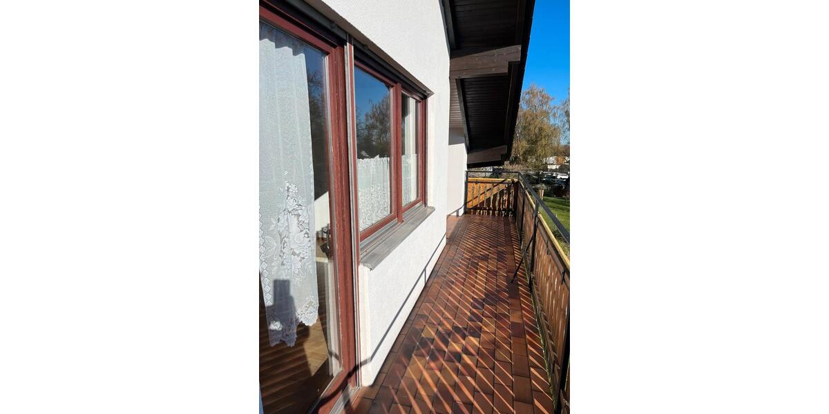Etagenwohnung Lenting - 3 Zimmer, 130 m&sup2;, 1.400&euro; | Angebot:26060944