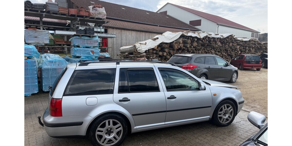 VW Golf IV Variant 274.000 km 1.800 &euro; Großmehring 85098