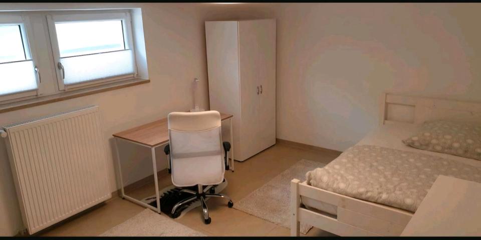 Etagenwohnung Ingolstadt - 25 Zimmer, 100 m&sup2;, 460&euro; | Angebot:20717592