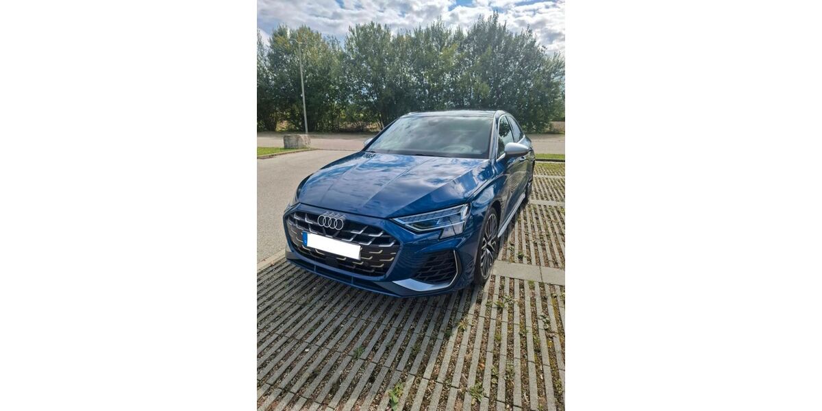 Audi S3 9.850 km 52.490 &euro; Gaimersheim 85080