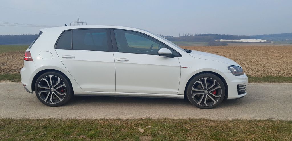 VW Golf 149.500 km 14.900 &euro; Neuburg 86633