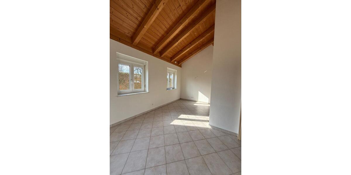 Etagenwohnung Wolnzach - 3 Zimmer, 62 m&sup2;, 700&euro; | Angebot:25945388