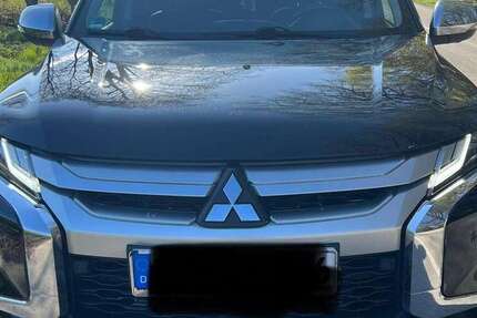 Mitsubishi PICK UP 117.500 km 20.000 &euro; Oberhausen 86697