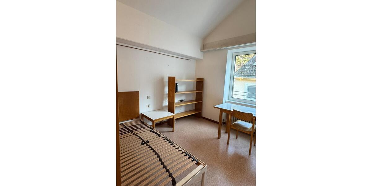 Etagenwohnung Eichstätt - 1 Zimmer, 16 m&sup2;, 368&euro; | Angebot:25782837