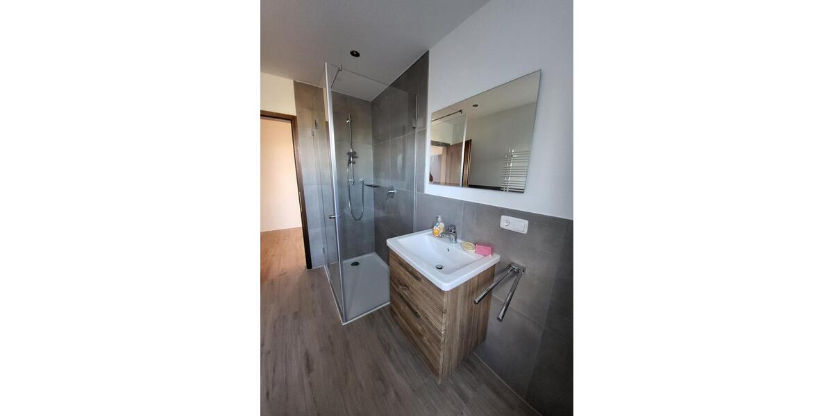 Erdgeschoßwohnung Mainburg - 2 Zimmer, 95 m&sup2;, 890&euro; | Angebot:25332294