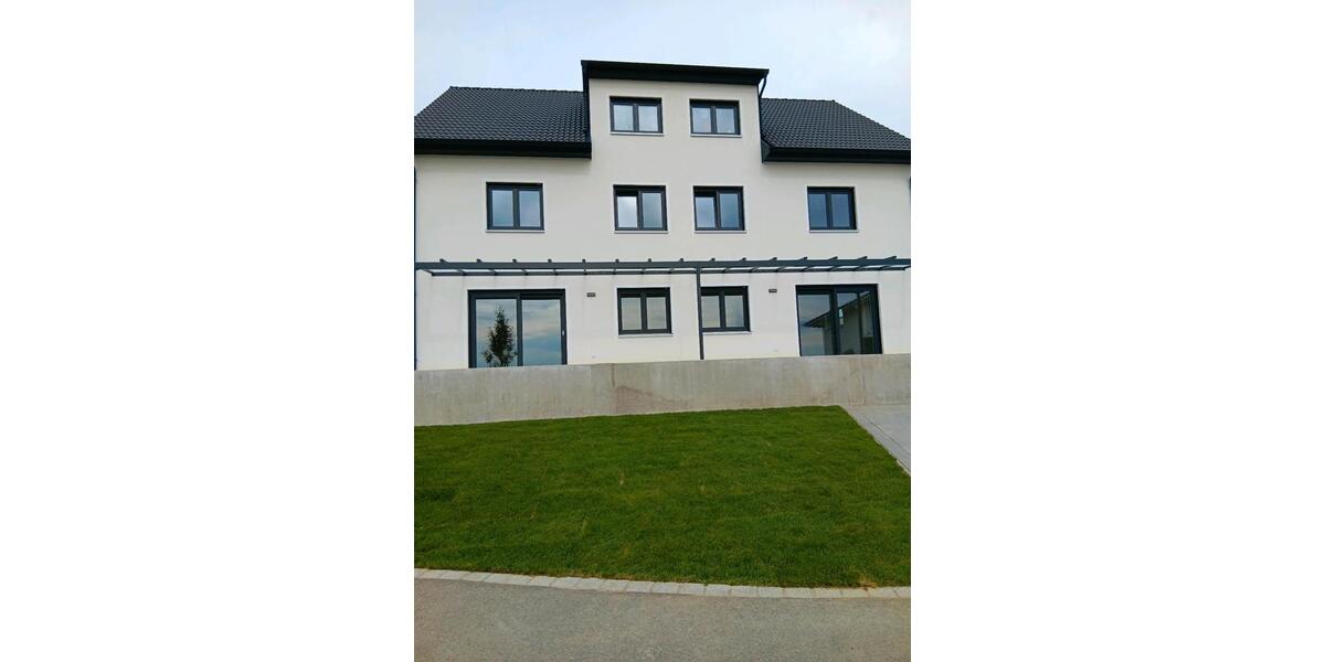 Einfamilienhaus Ehekirchen - 6 Zimmer, 170 m&sup2;, 1.950&euro; | Angebot:27614258