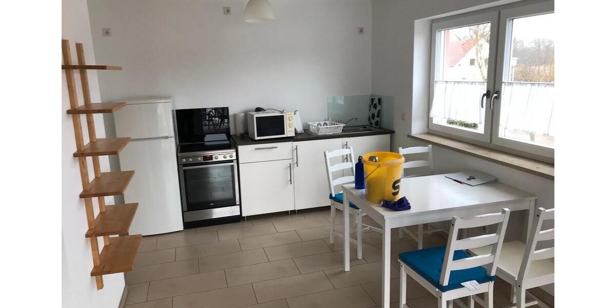 Etagenwohnung Neuburg an der Donau - 2 Zimmer, 72 m&sup2;, 780&euro; | Angebot:25809626
