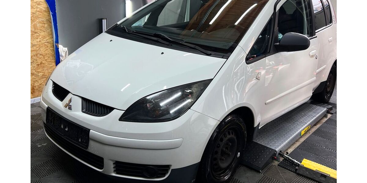 Mitsubishi Colt 108.500 km 2.555 &euro; Mitterscheyern 85298