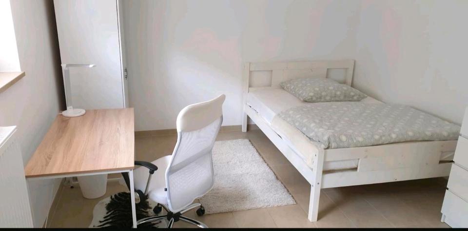 Etagenwohnung Ingolstadt - 25 Zimmer, 100 m&sup2;, 460&euro; | Angebot:20717592