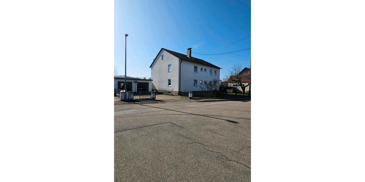 Mehrfamilienhaus, Wohnhaus Neuburg an der Donau - 8 Zimmer, 212 m&sup2;, 890.000&euro; | Angebot:27227635