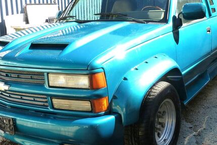 Chevrolet Silverado 143.450 km 8.300 &euro; Baar- Ebenhausen 85107