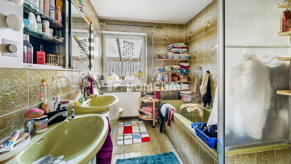 Mehrfamilienhaus, Wohnhaus Brunnen Kaltenherberg - 9 Zimmer, 221 m&sup2;, 495.000&euro; | Angebot:25688328