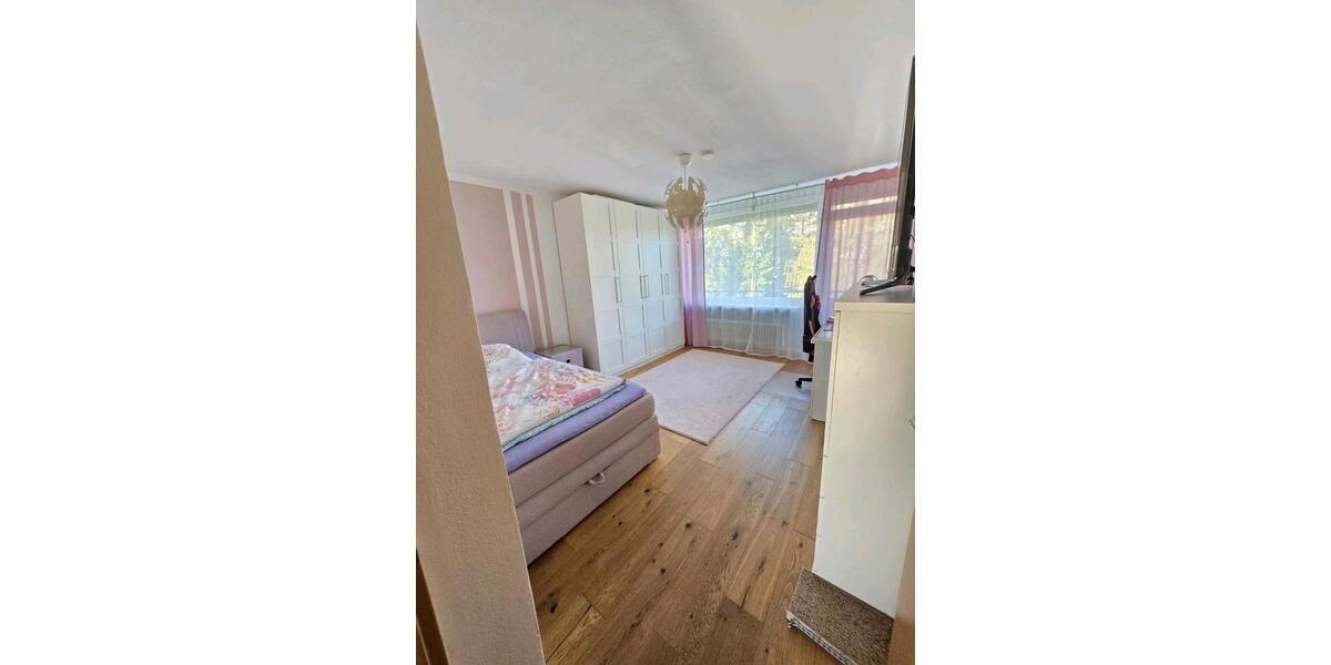 Etagenwohnung Ingolstadt Friedrichshofen-Hollerstauden - 4 Zimmer, 98 m&sup2;, 375.000&euro; | Angebot:26429500